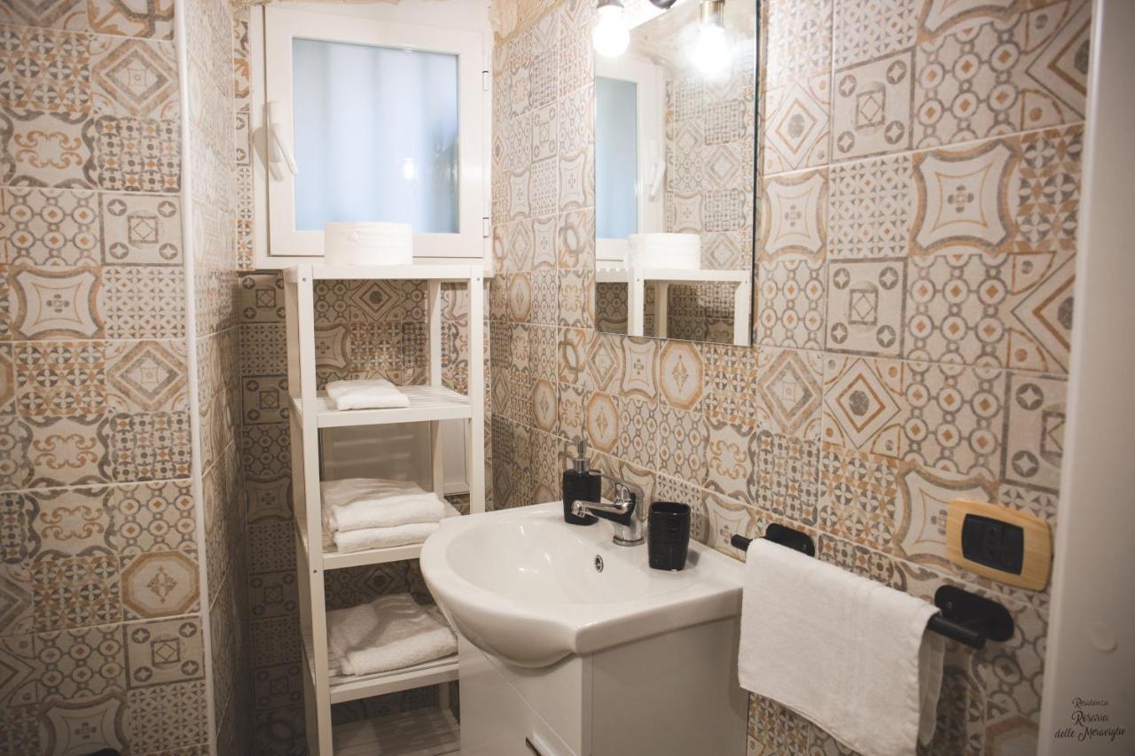 Residenza Rosaria Delle Meraviglie バーリ エクステリア 写真